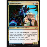 Protean Raider (Rivals of Ixalan)